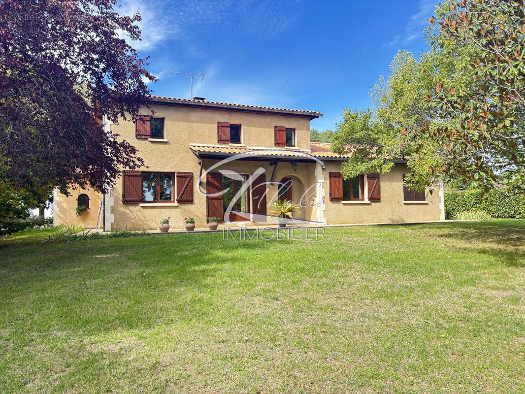 Maison à TARNES