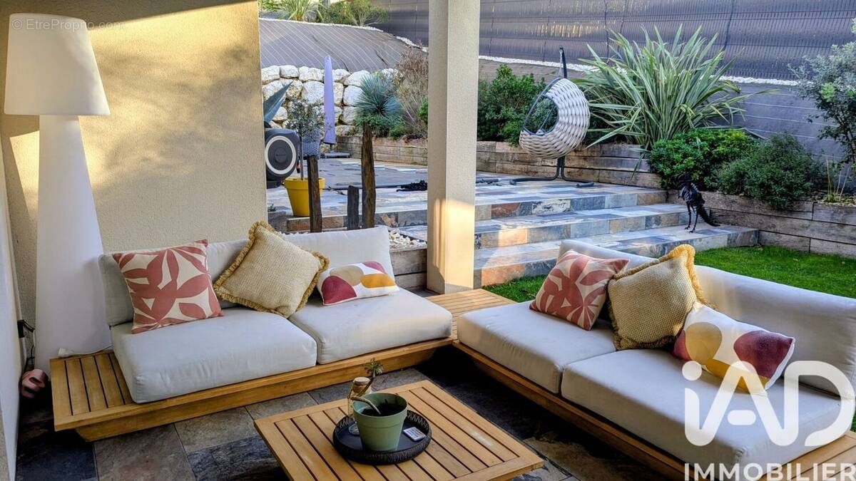 Photo 1 - Maison à MONTOISON