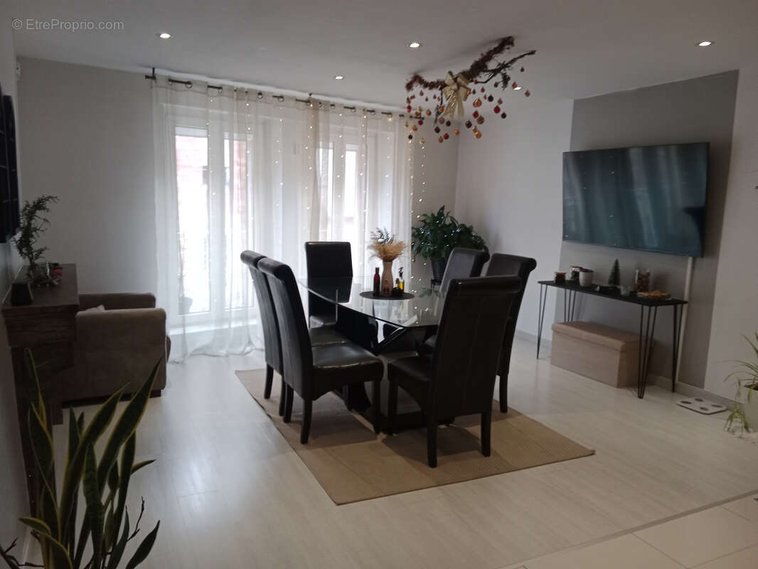 Appartement à LUXEUIL-LES-BAINS