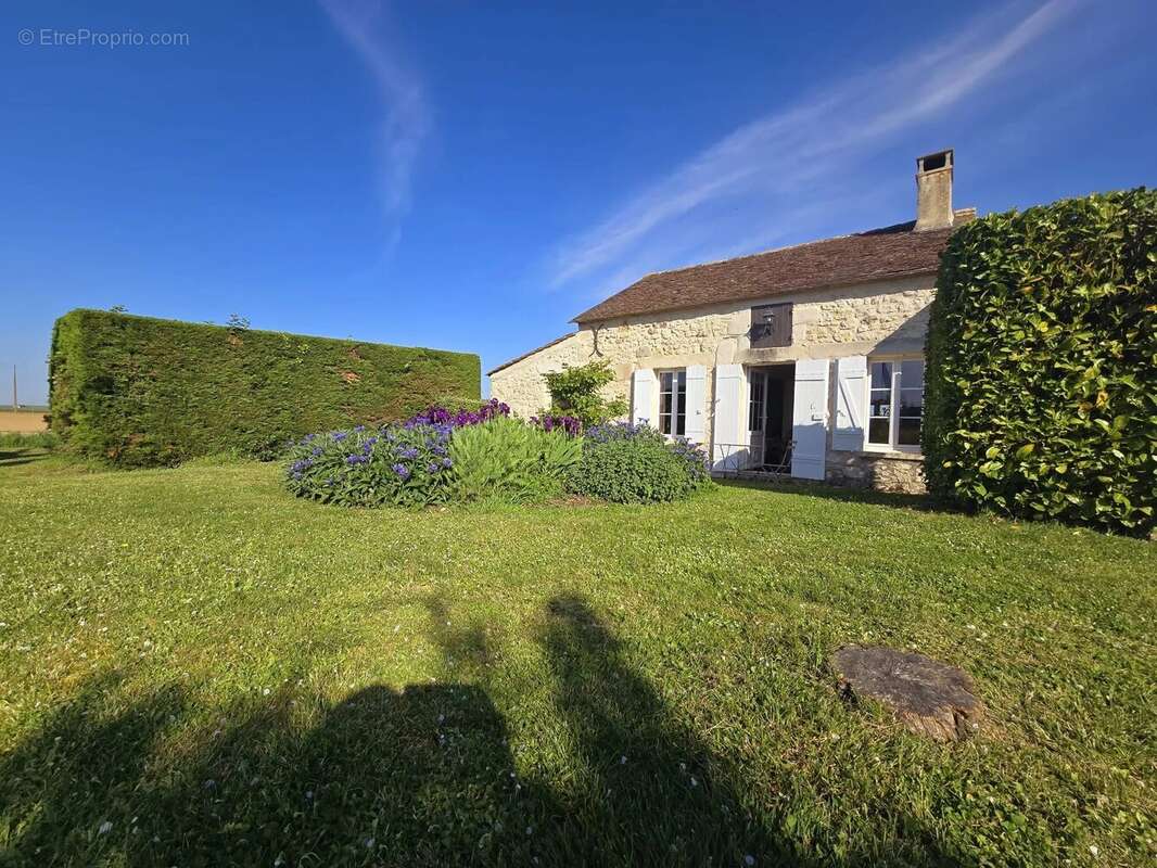 Maison à EYMET