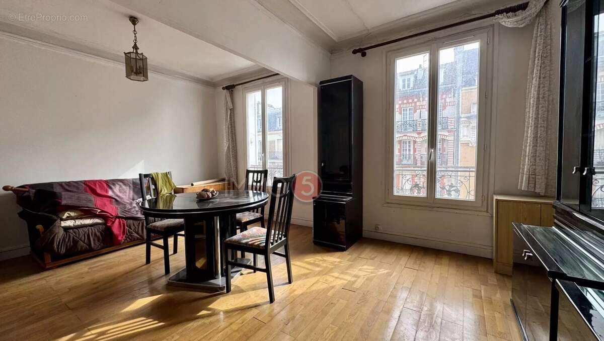 Appartement à LE RAINCY