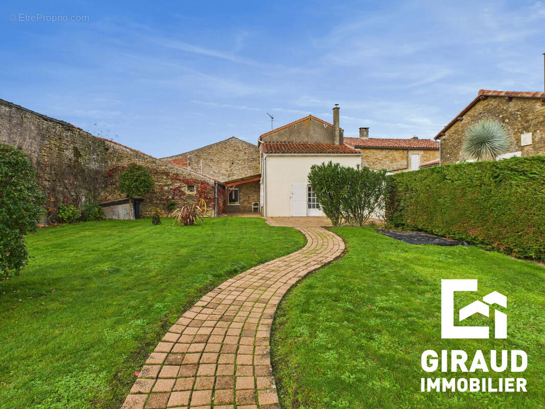 Maison à THOUARSAIS-BOUILDROUX