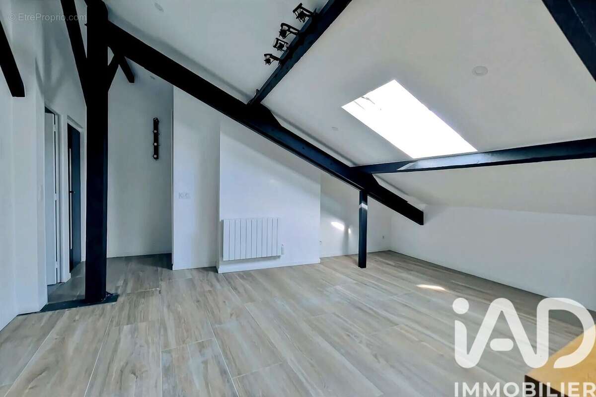Photo 2 - Appartement à PARIS-20E