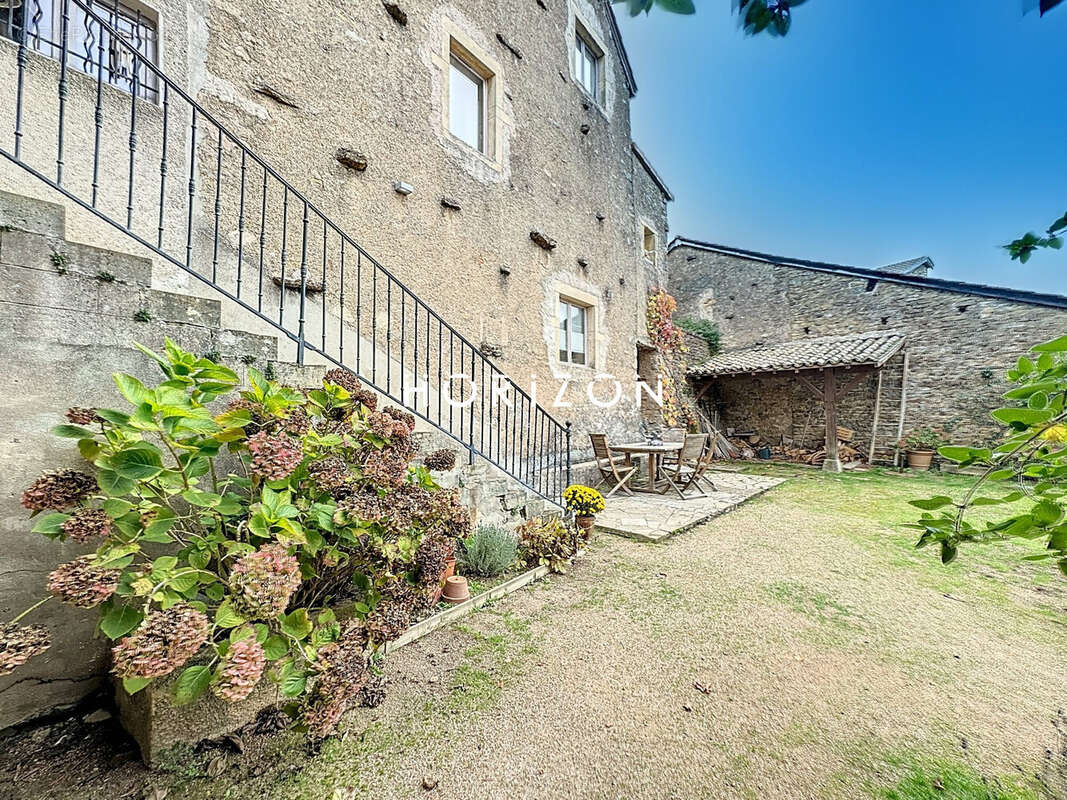 Maison à BERZE-LA-VILLE