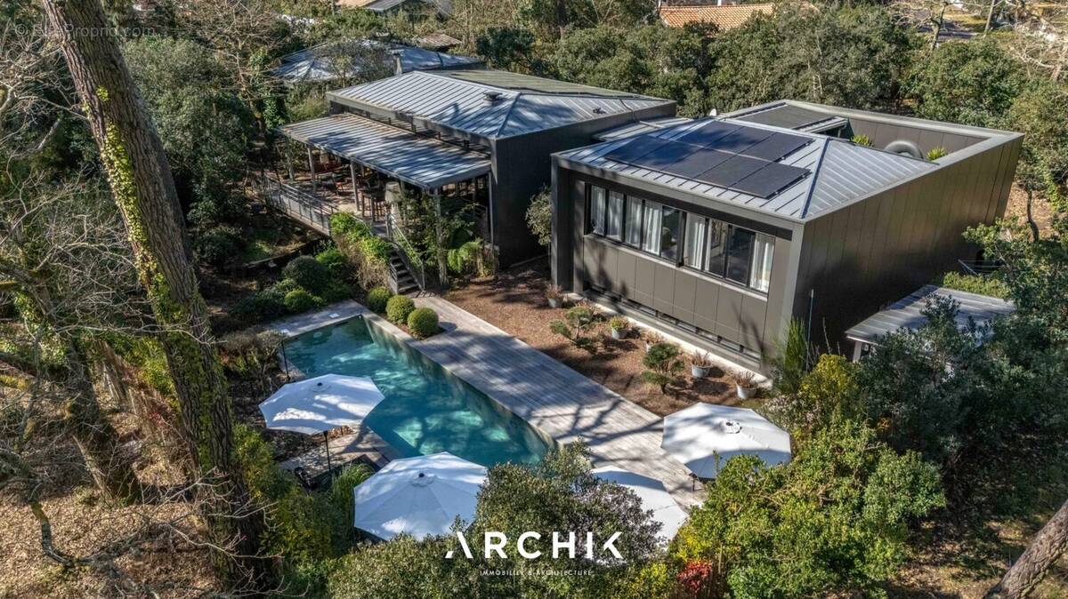 Maison à LE BOUSCAT