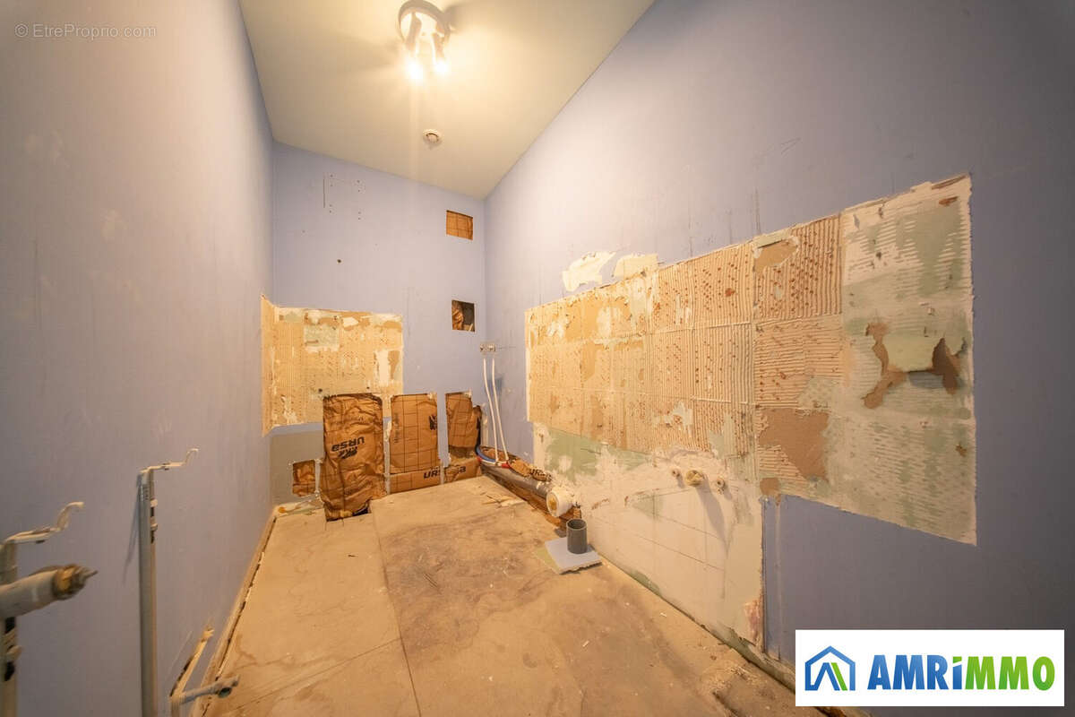 Appartement 44 m² à Crusnes  - photo 5