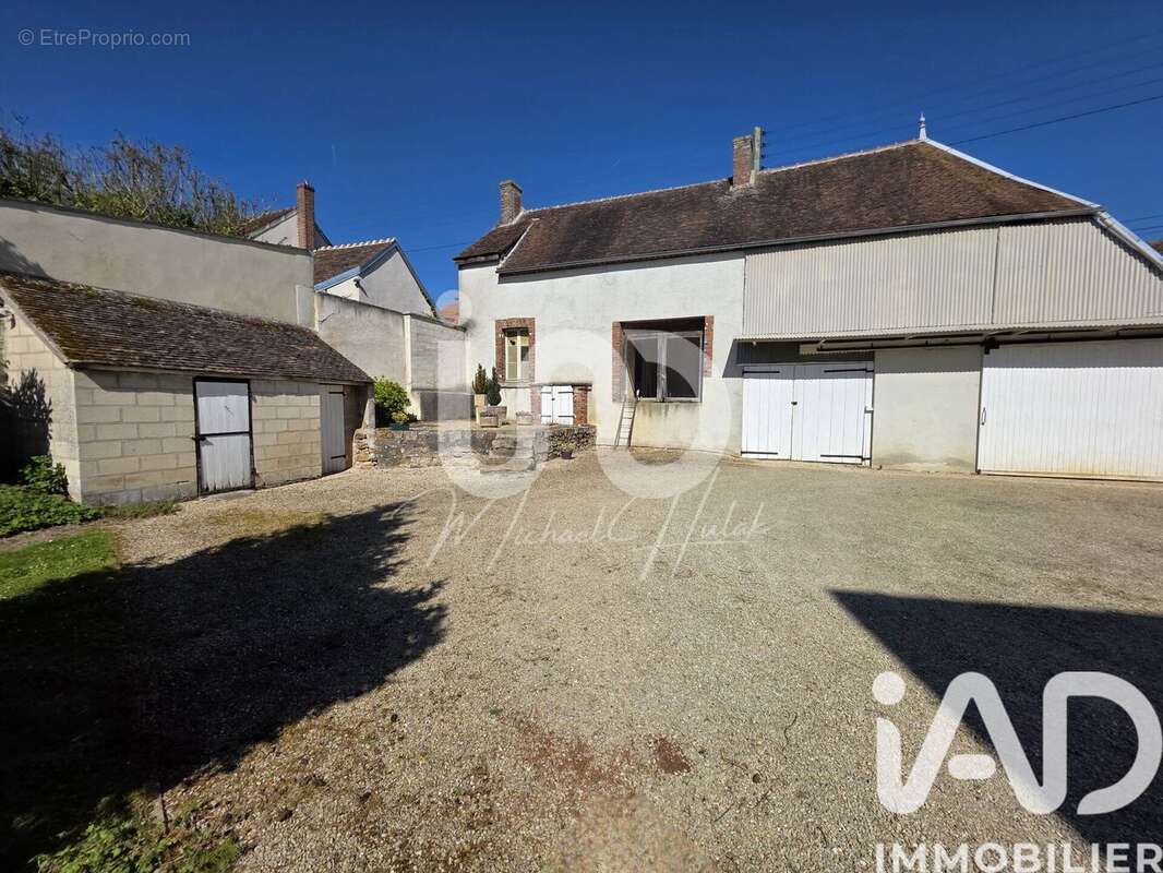 Maison 117 m² à La Louptiere-Thenard  - photo 4