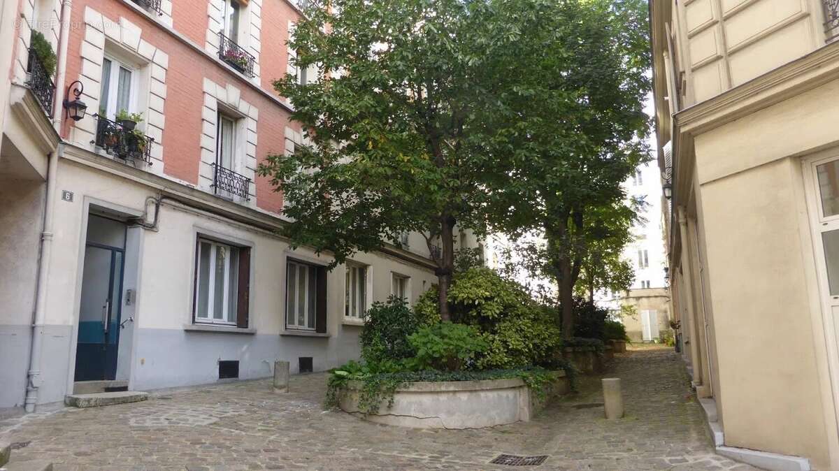 Appartement à PARIS-19E