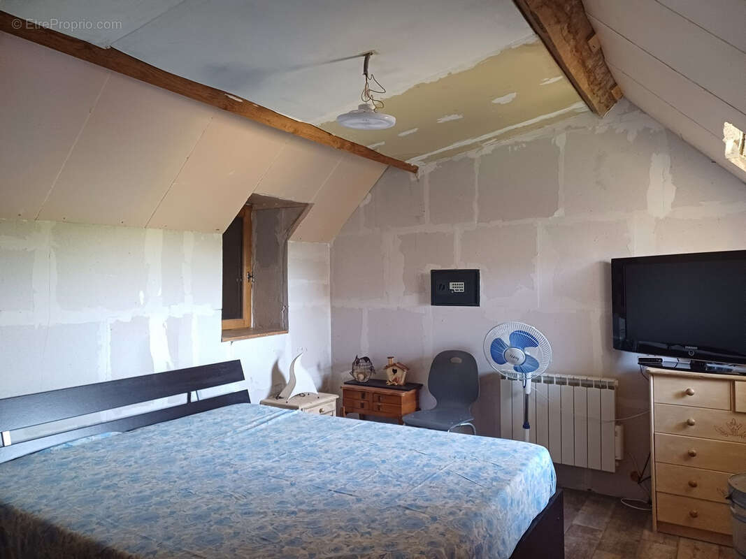 Maison à MALEVILLE