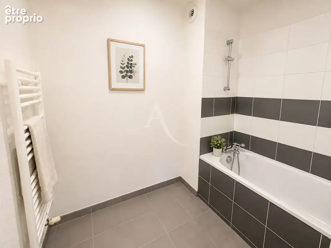 31300 TOULOUSE : Appartement T3 65m² + 2 terrasses + parking en sous-sol - photo 8