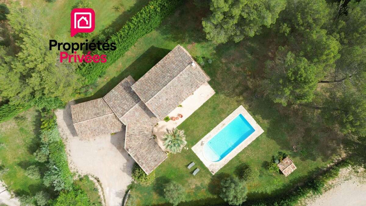 Maison à MEYRARGUES