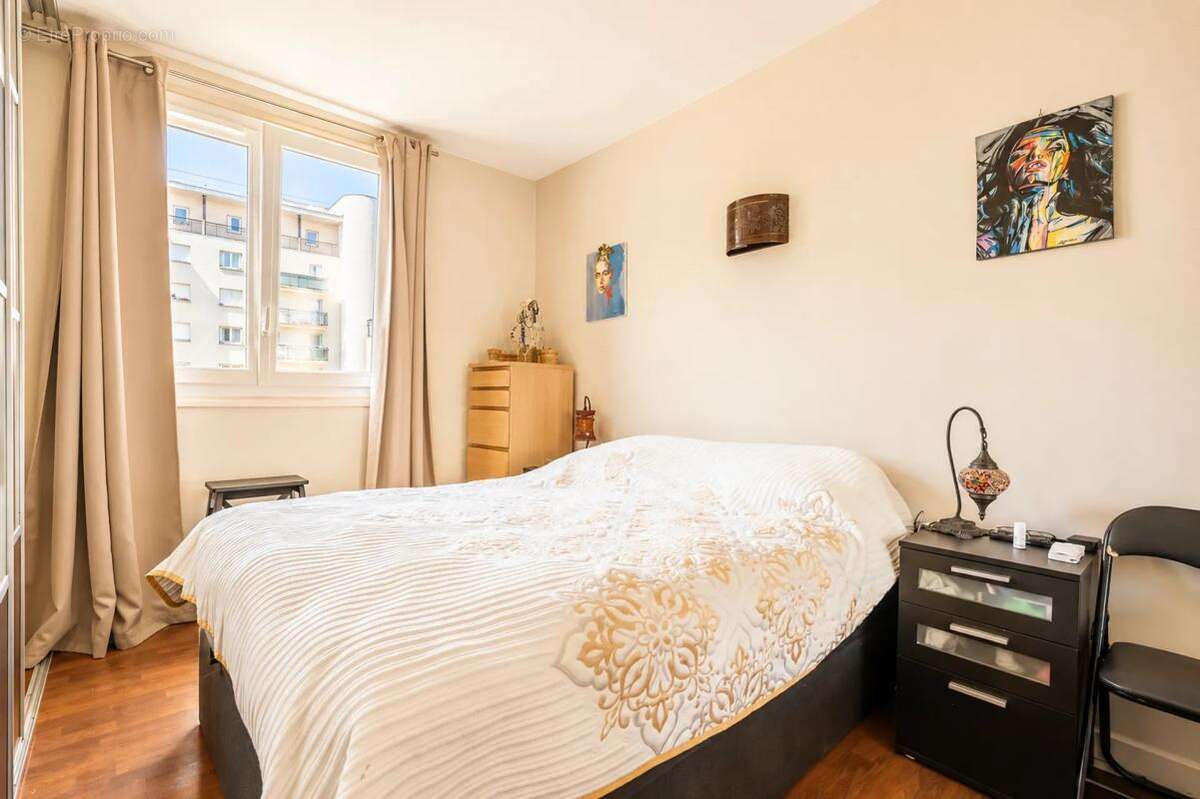 Appartement à NOGENT-SUR-MARNE
