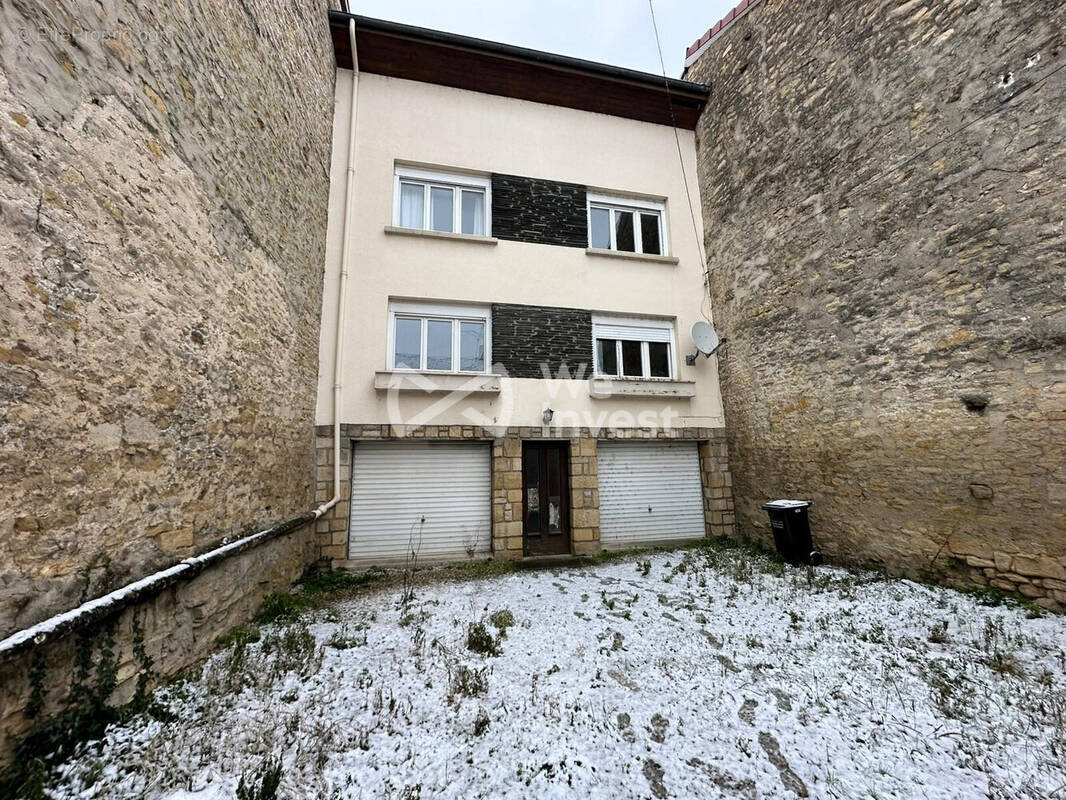 Maison à STENAY
