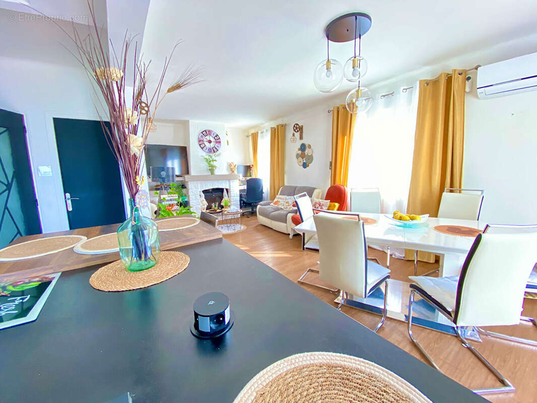 Maison à BEDARRIDES