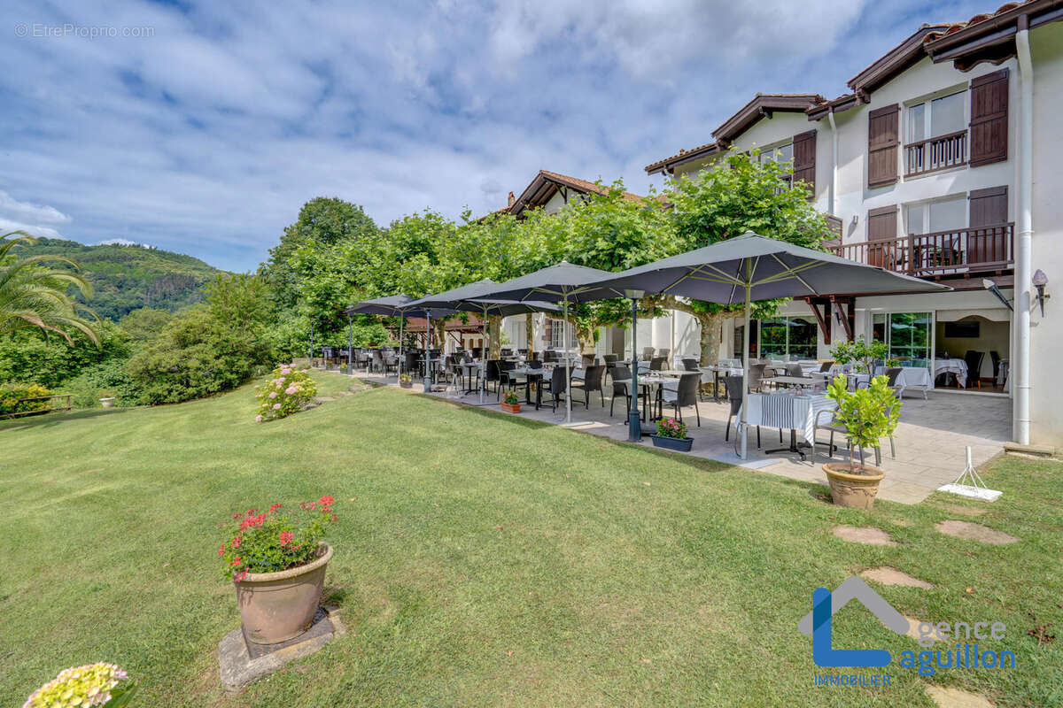 Hotel - restaurant a vendre au pays basque a biriatou -2300m2 - photo 2