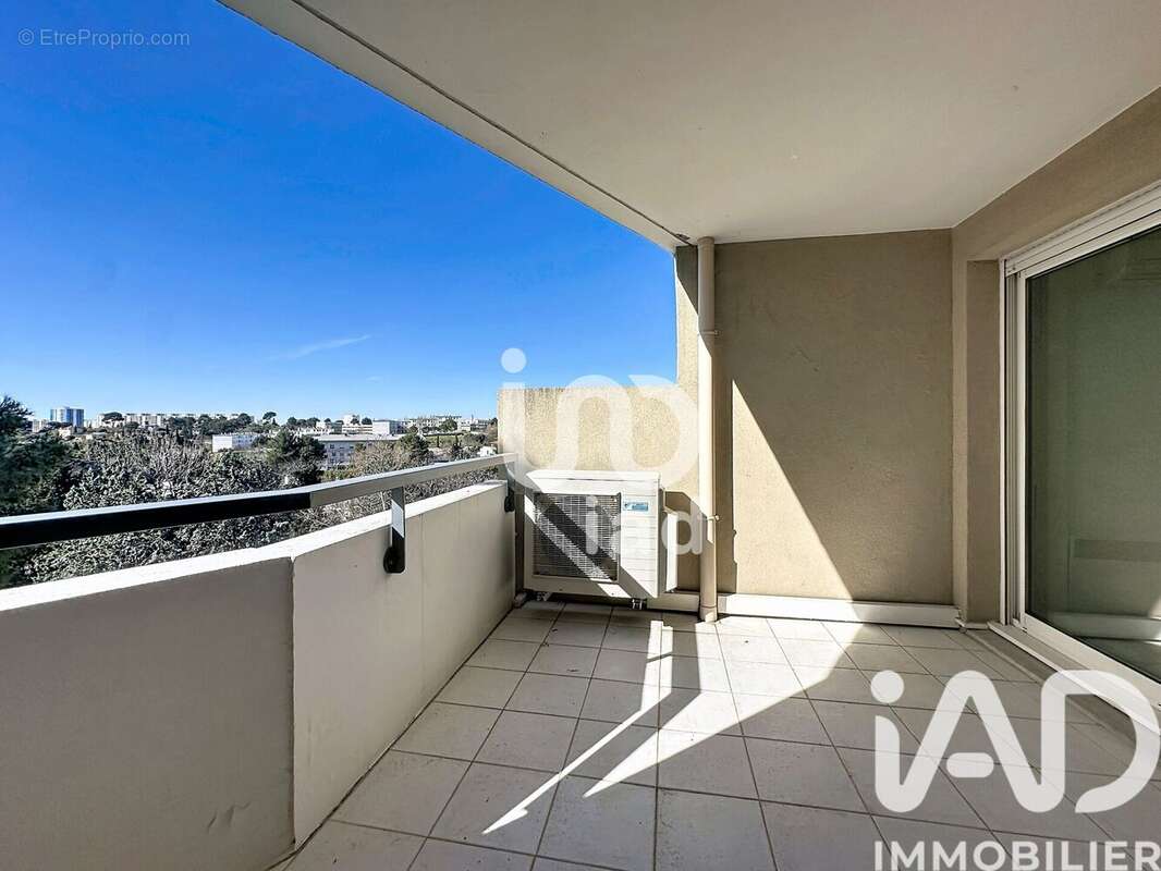 Photo 8 - Appartement à MARSEILLE-13E