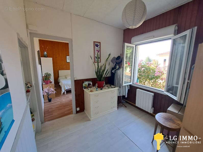 Maison à MESCHERS-SUR-GIRONDE