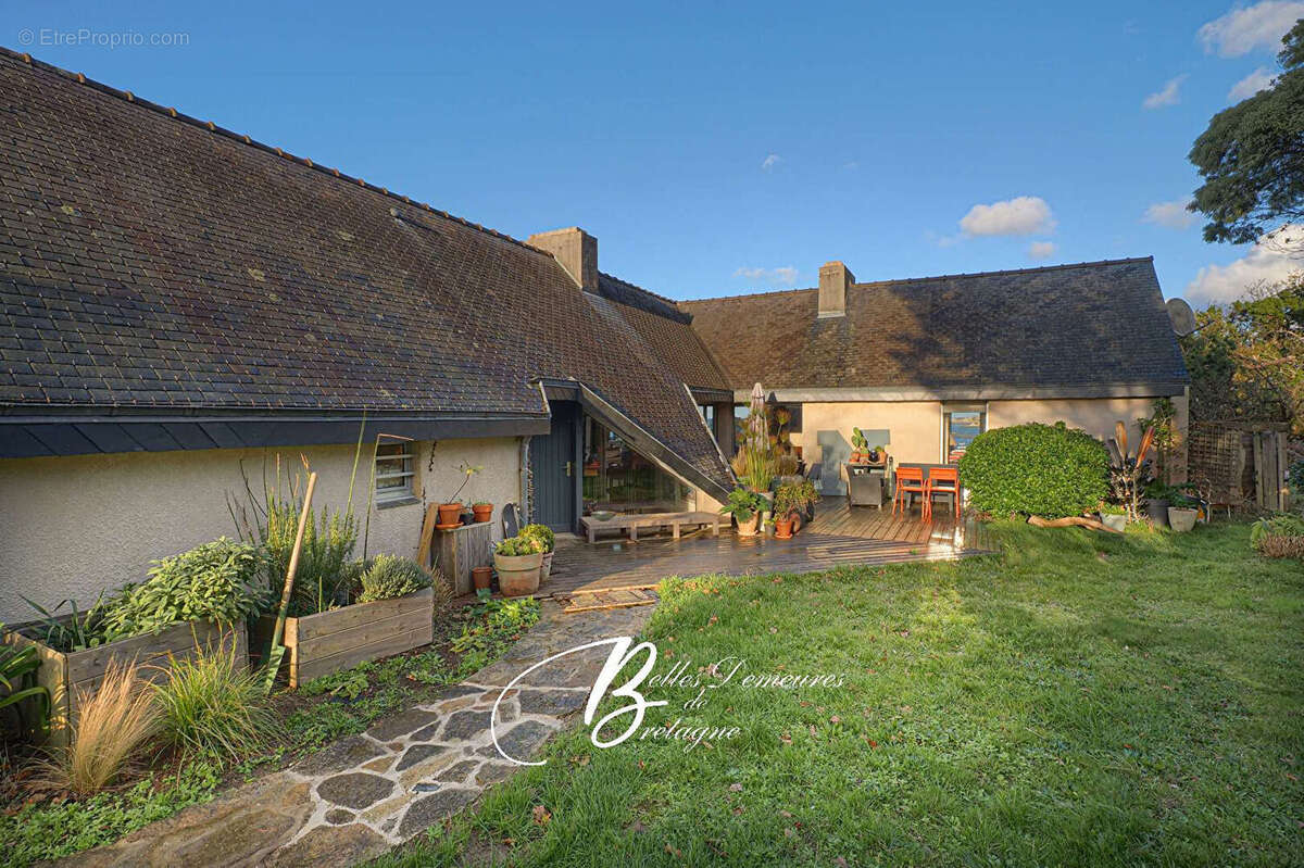 Maison à PENVENAN