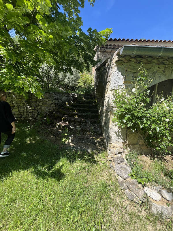Maison 300 m² à Saou  - photo 2
