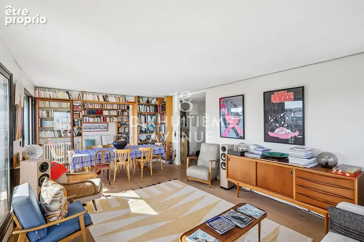 Rue Letort- 94m2- Dernier étage -terrasse- vue Sacré Coeur - photo 5