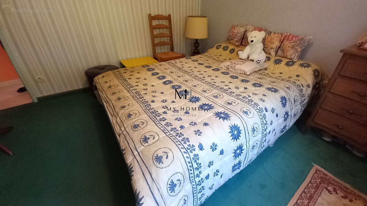 Maison à SAINT-LANGIS-LES-MORTAGNE