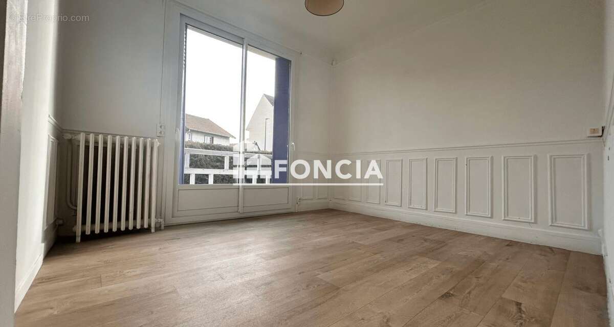 Maison à CONFLANS-SAINTE-HONORINE