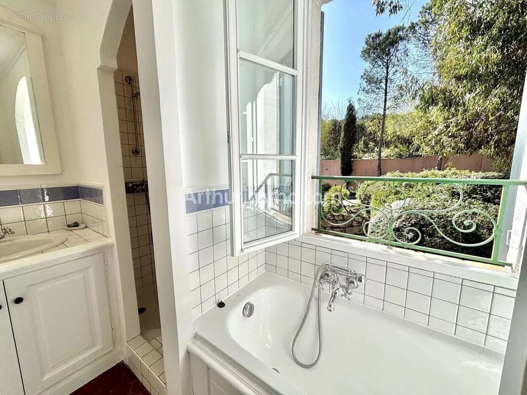 Maison à GRIMAUD