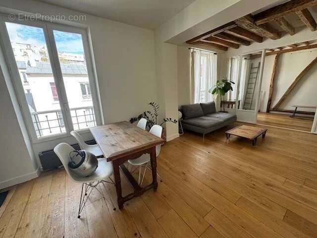 Appartement à PARIS-11E