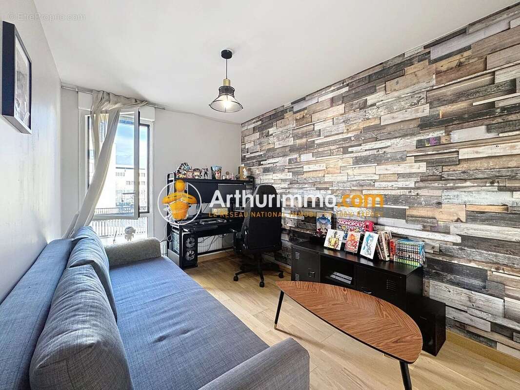 Appartement à BOURGOIN-JALLIEU