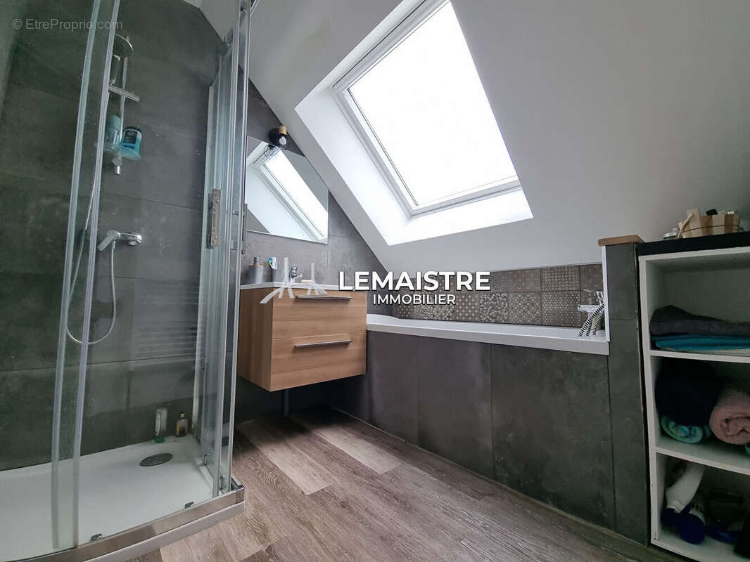 Maison à SAINT-ROMAIN-DE-COLBOSC