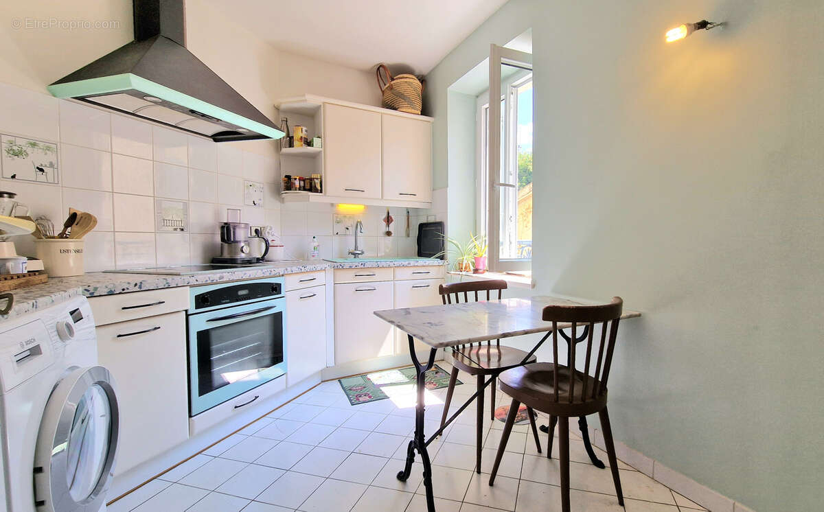 Appartement à RUEIL-MALMAISON