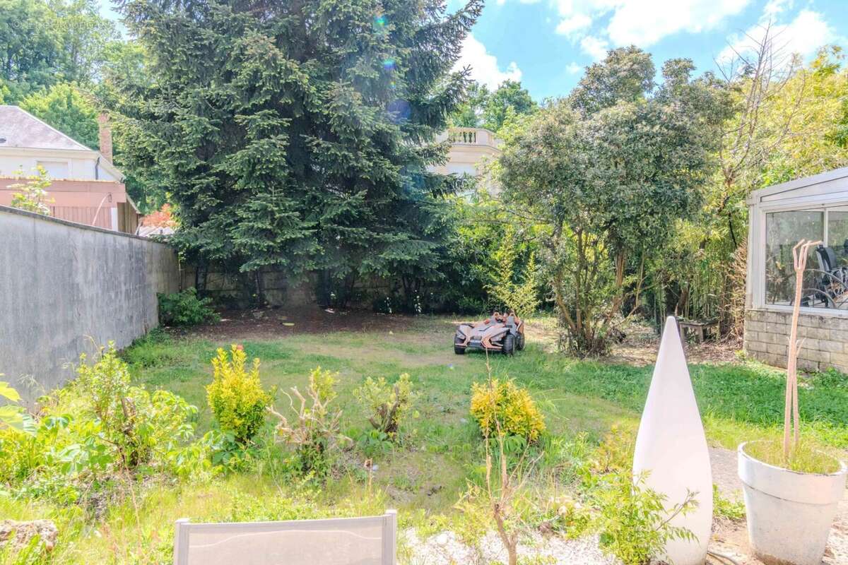 Maison à MONTMORENCY