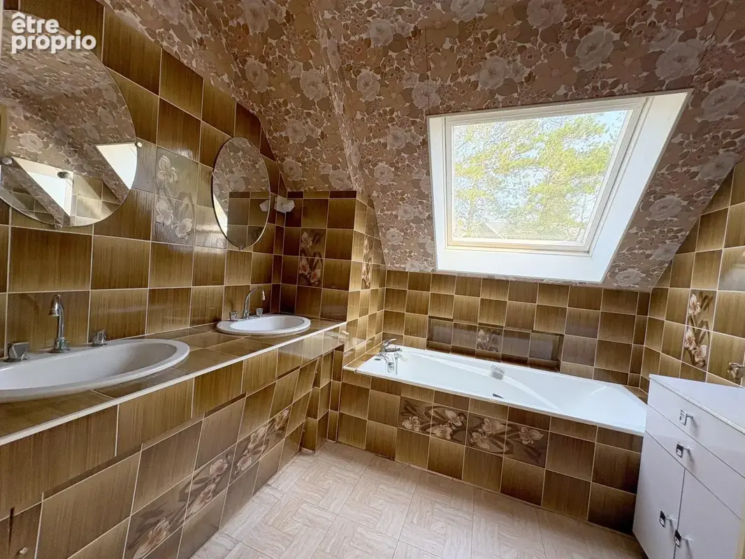 Maison 91 m² à Coudeville-Sur-Mer  - photo 6