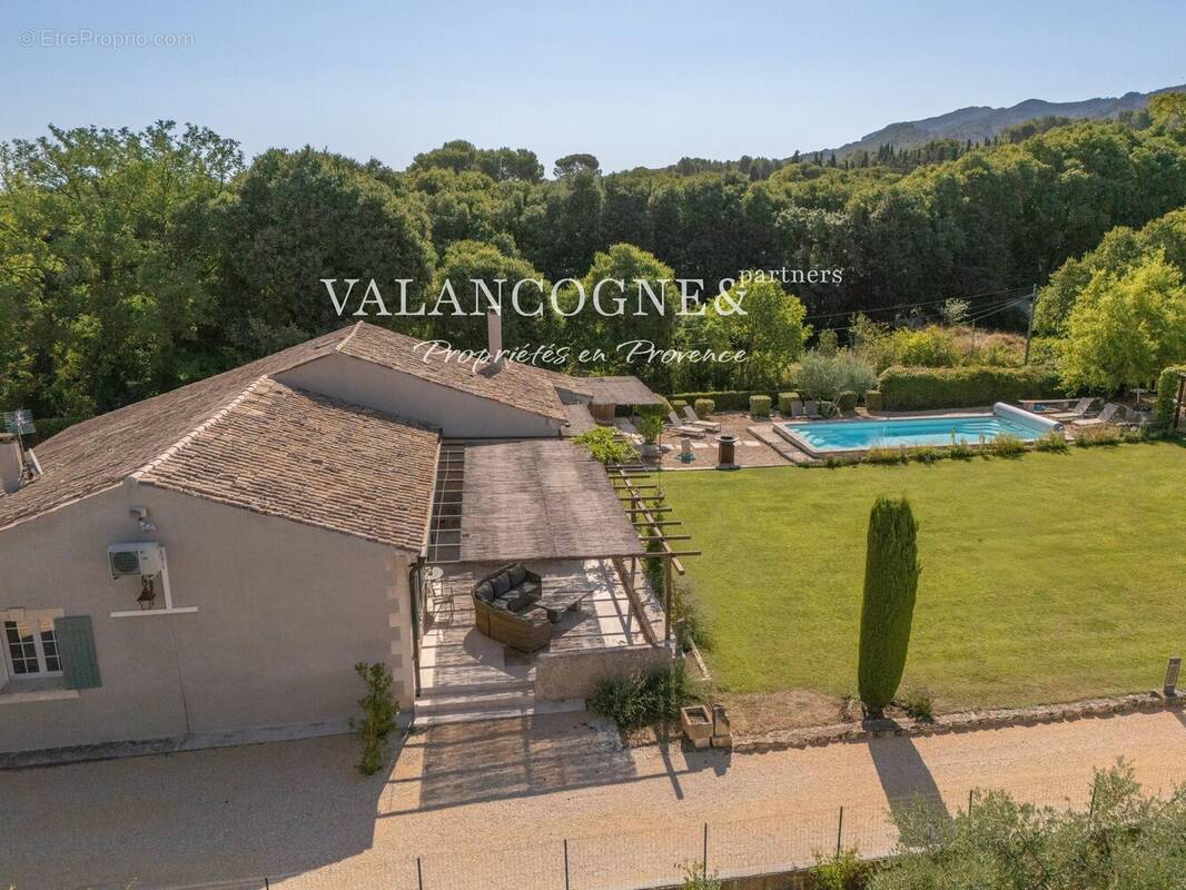 Maison à SAINT-REMY-DE-PROVENCE