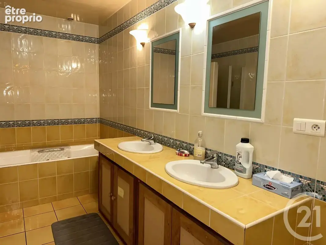 Maison 6 pièces 227 m² à vendre à Cosne-Cours-Sur-Loire (58200) - photo 16