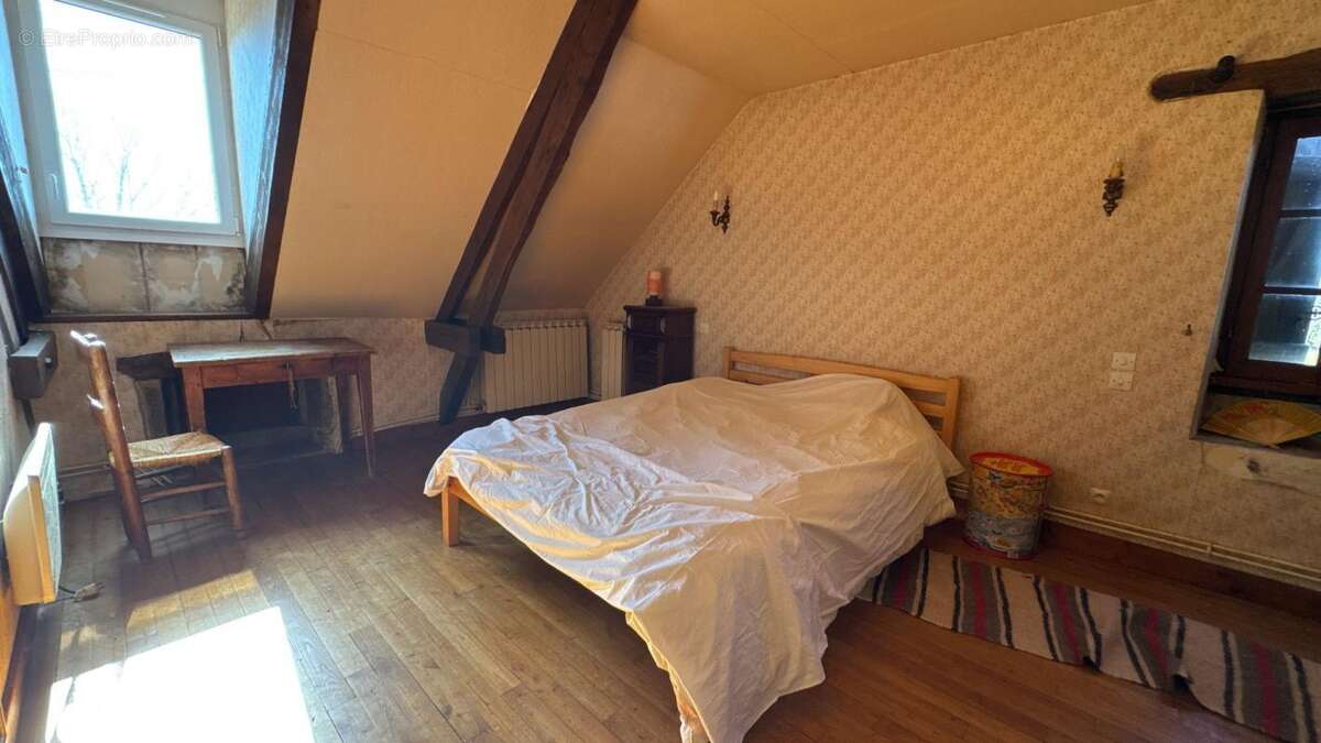 Maison à LIMOGNE-EN-QUERCY