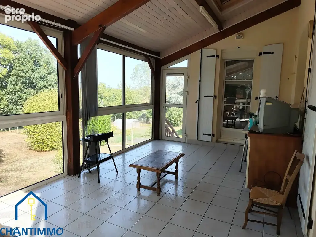 Pavillon avec sous-sol et terrain constructible   Chantonnay - photo 6