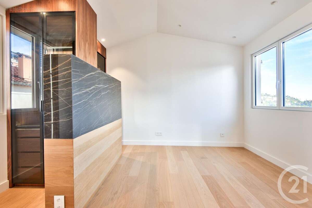 Appartement à VILLEFRANCHE-SUR-MER