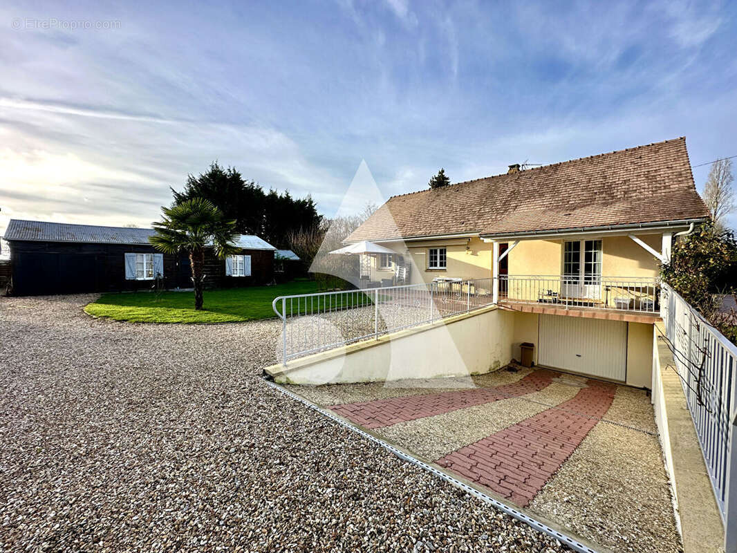 Maison à CONCHES-EN-OUCHE