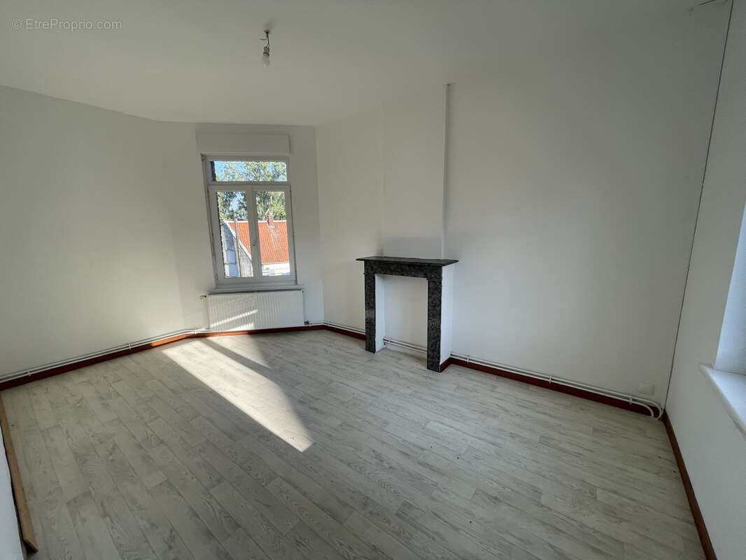 Maison à BEAUMETZ-LES-LOGES