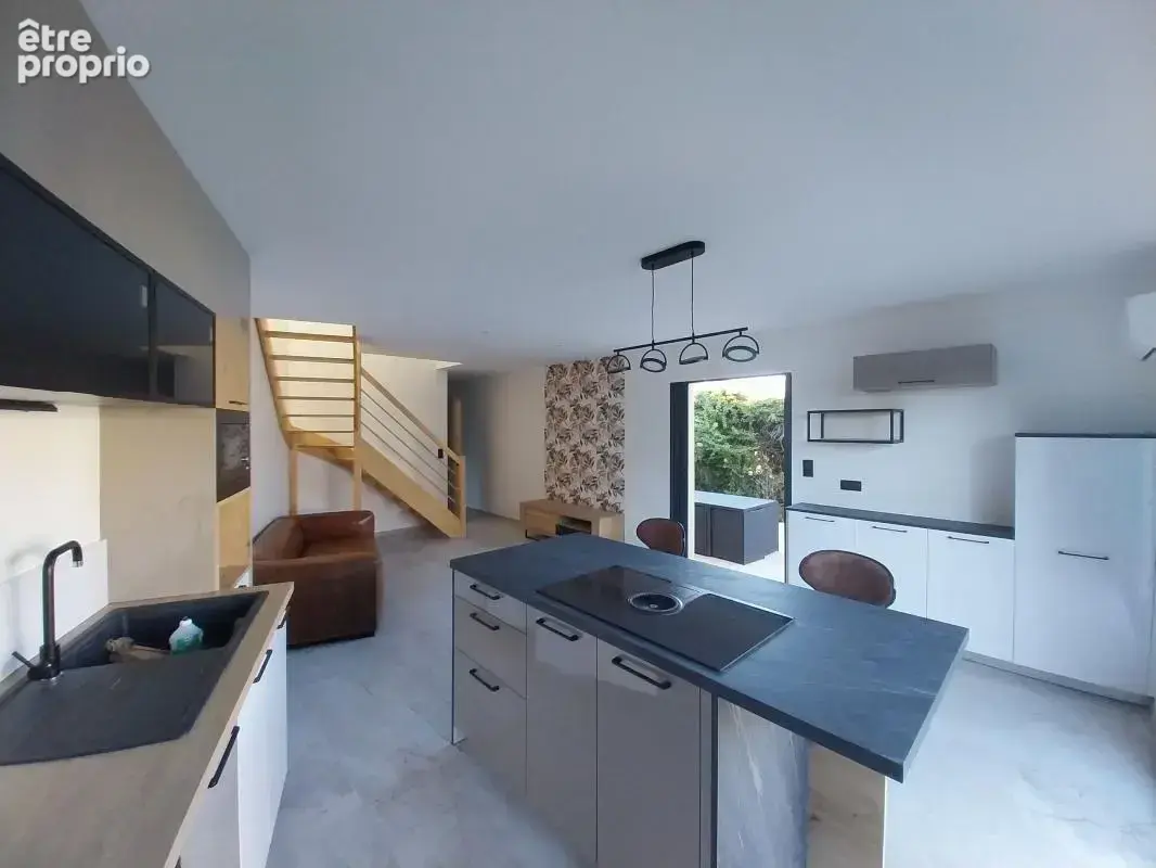 Photo Maison à Pomerols au prix de 285 000€