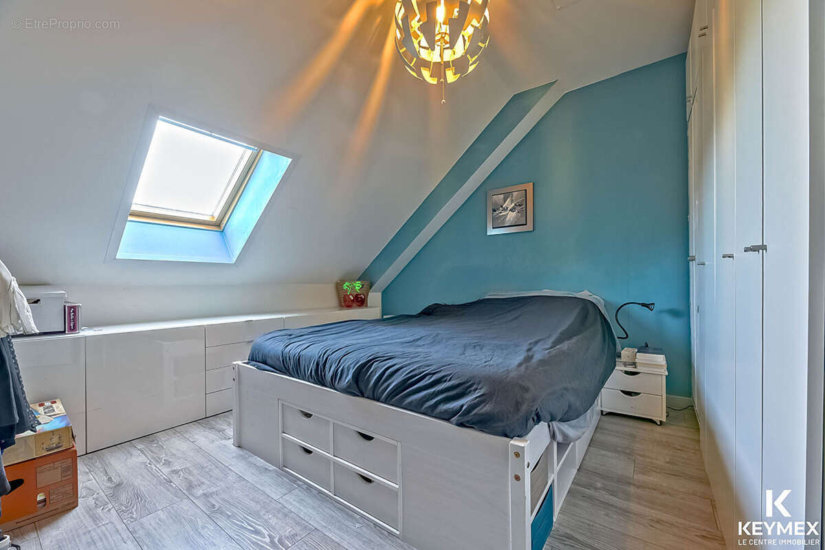 Maison à CHAMPAGNE-SUR-OISE