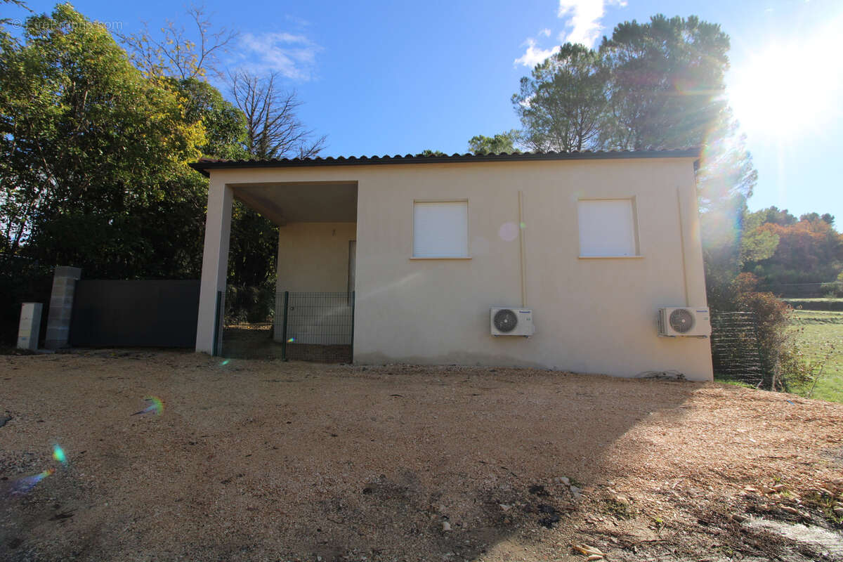 Maison à SAINT-PRIVAT-DES-VIEUX