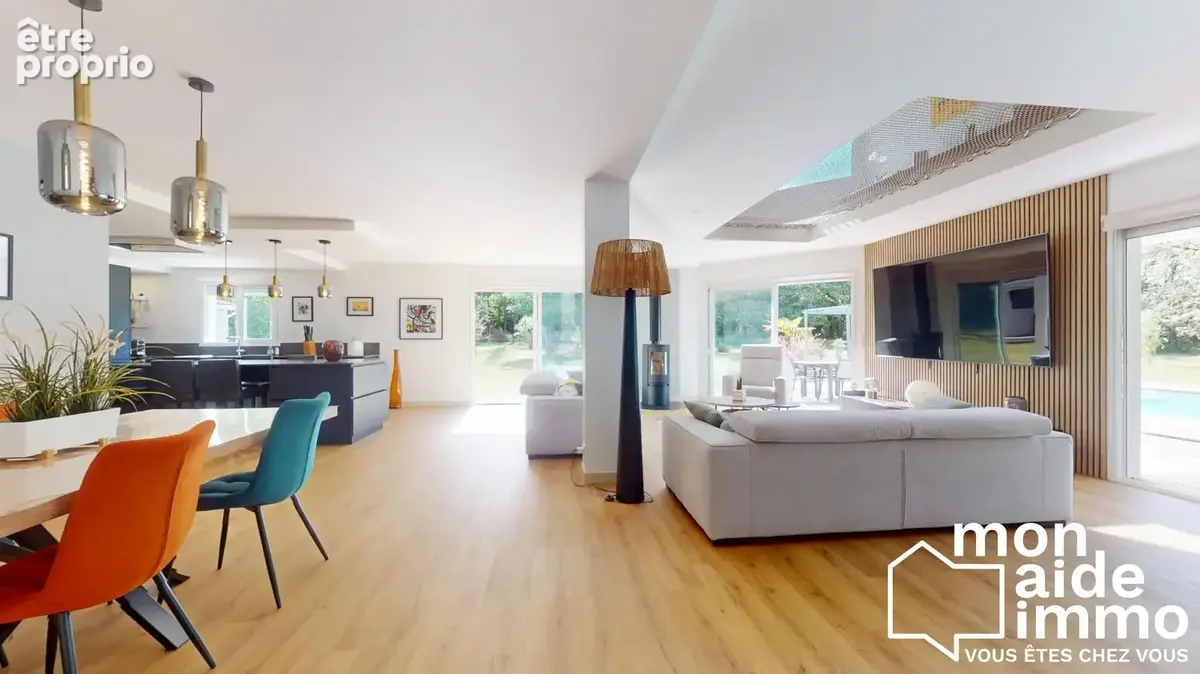 Maison 10 pièces 380 m² à vendre à La Brede (33650) - photo 5