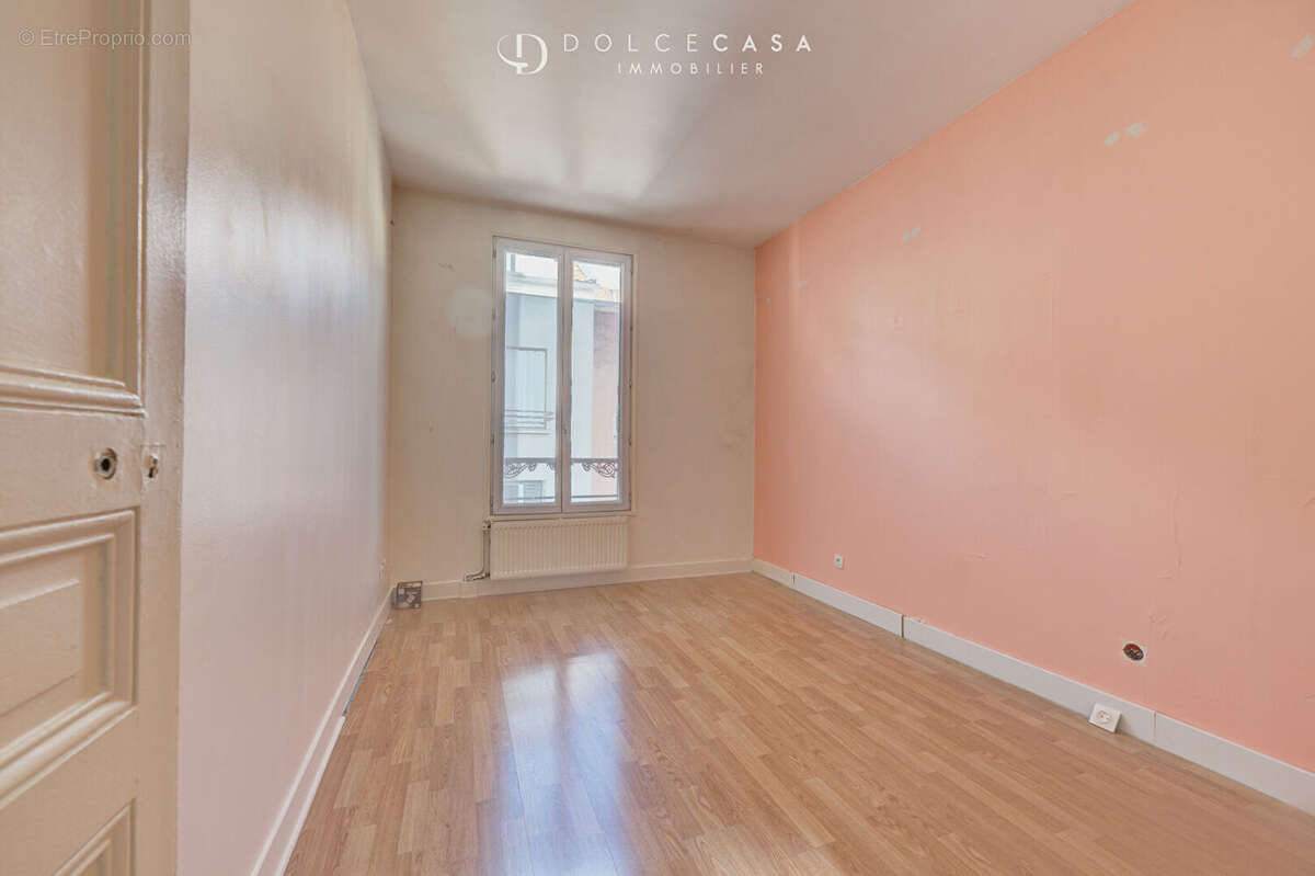 Appartement à FONTENAY-SOUS-BOIS