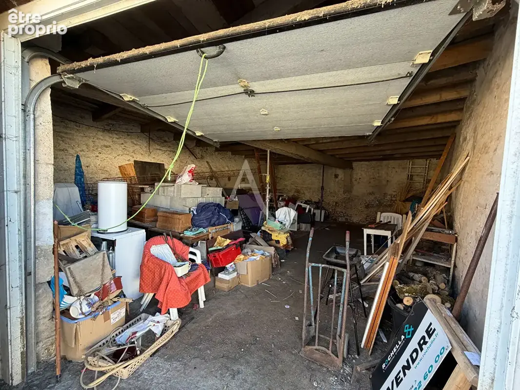 Garage 68 m2 à fort potentiel d'aménagement. - photo 4