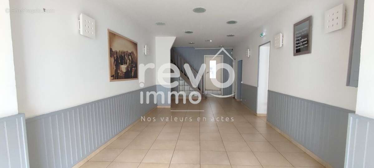 Commerce à LA CHEVROLIERE