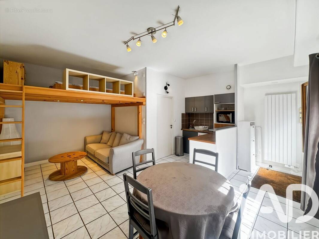 Photo 1 - Appartement à CACHAN
