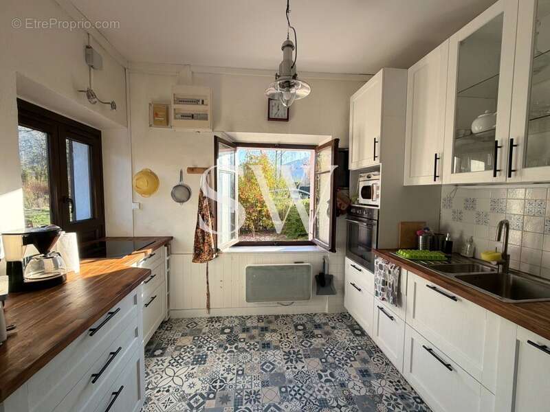 Maison à SAINT-JORIOZ