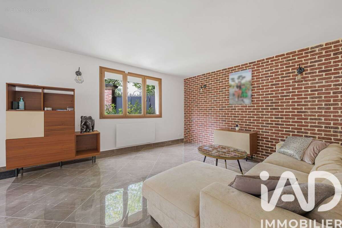 Photo 8 - Maison à NANTERRE